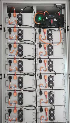 Sistem Penyimpanan Energi Komersial Kontainer 20 kaki GES100KW-215KWH
