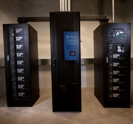 Kabinet Scable Rectiverter Sistem Tenaga Telekomunikasi Baterai LFP IP55