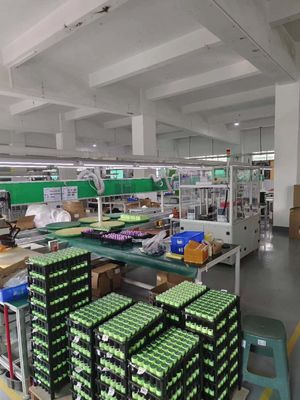 Baterai LFP Portabel 12v 2560wh Sel Lifepo4 Silinder 200ah
