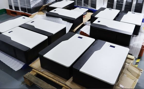Baterai lithium ion 48V yang diaktifkan untuk komunikasi dengan perangkat lunak pemantauan yang disertakan