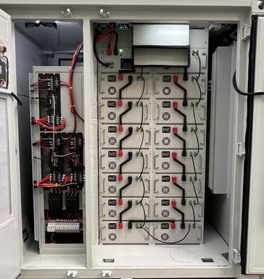 Baterai Sistem Penyimpanan Energi Kombinasi sempurna dari daya dan keandalan Pengiriman Baterai Di Kontainer
